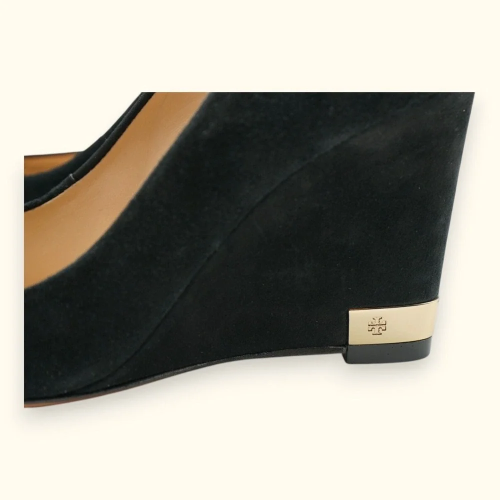 Tory‎ Burch Astoria Wedge Lancaster Suede Shoes Size 6M ~ Heel 3.5